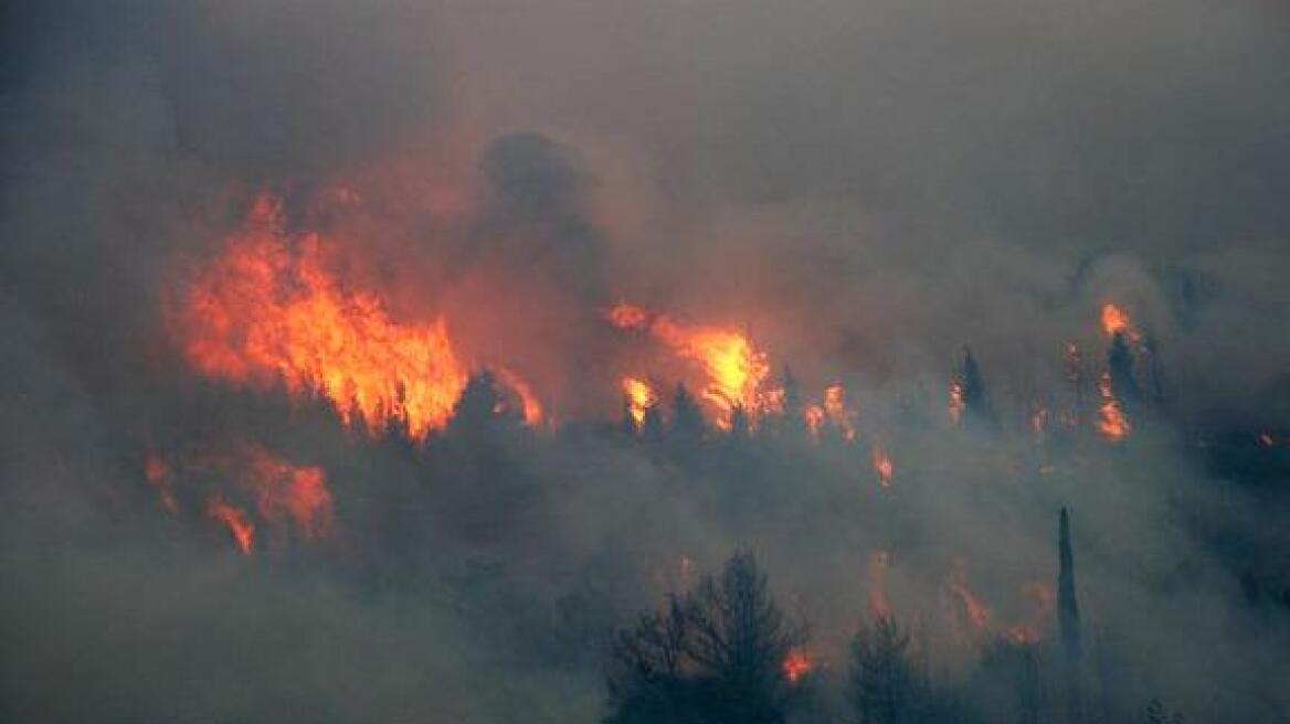 Έσβησε η μεγάλη πυρκαγιά σε χωριά της Λάρνακας